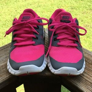 NIKE free 5.0 sneakers